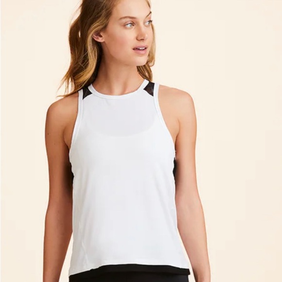 Luxury mesh combo workout top - female founded + run - Picture 3 of 7